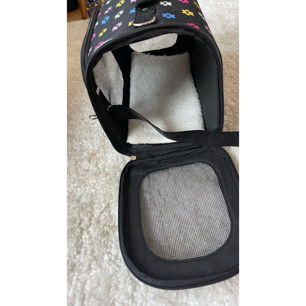 NWT- Small Dog (up to 6lbs) or Cat Carrier with Paw Prints